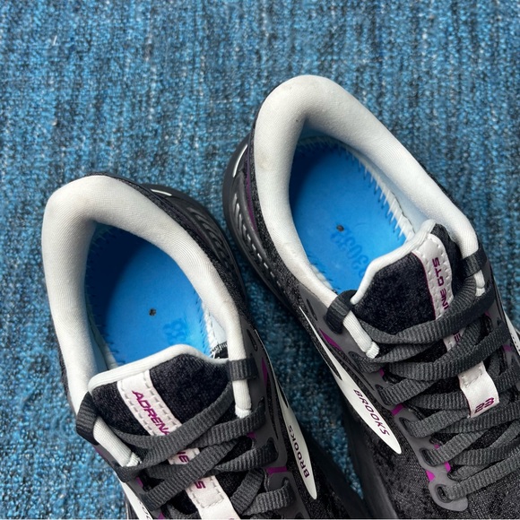Brooks Adrenaline GTS 23 Running Shoes in Black Light Blue Purple - Picture 5 of 9